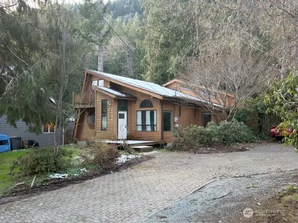 389 Rainbow Drive, Sedro Woolley, WA 98284