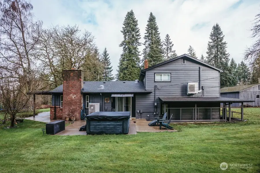 410 Studebaker Spur 2, Castle Rock, WA 98611 - #3