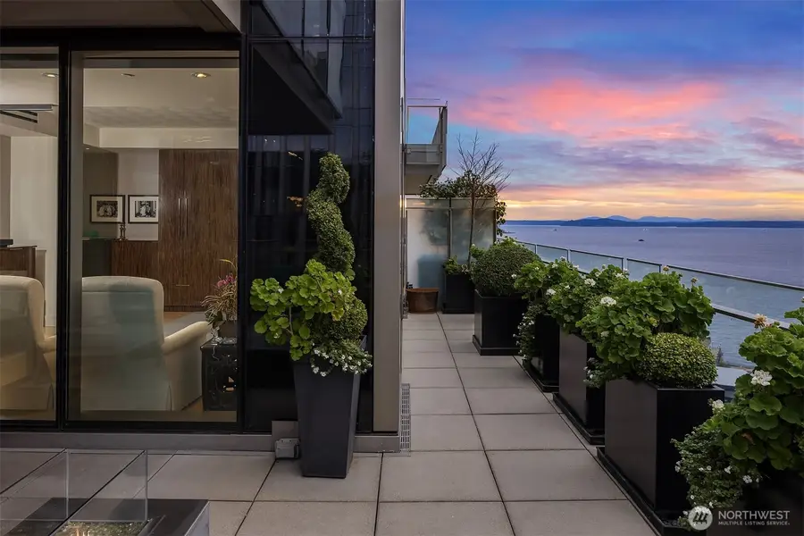 99 Union Street #1704, Seattle, WA 98101 - #2