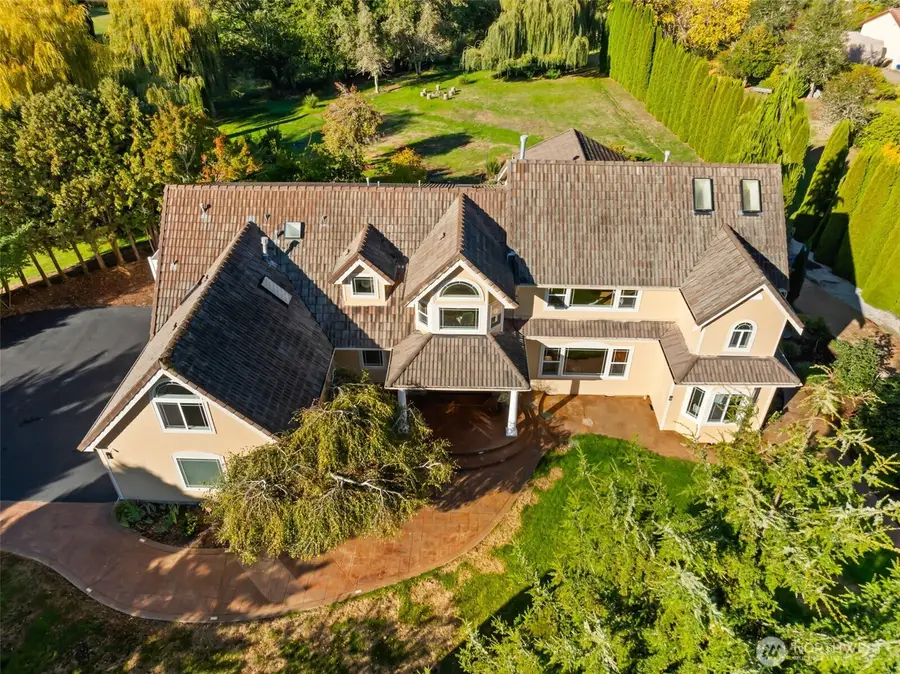 3725 Hollywood Drive Ne, Olympia, WA 98516 - #2