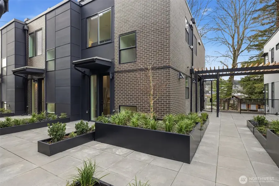 2010 Fairview Avenue E #C, Seattle, WA 98102 - #2