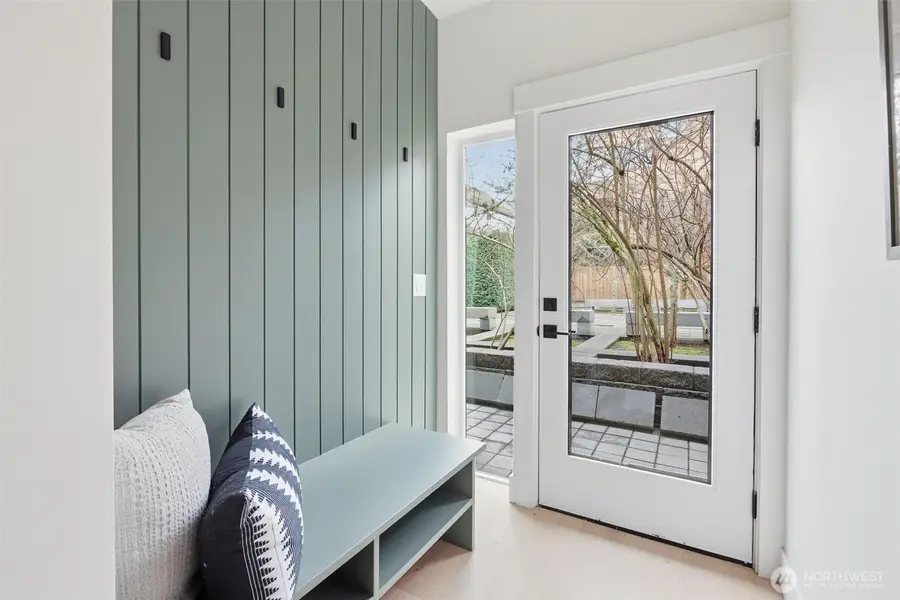 2016 Fairview Avenue E #C, Seattle, WA 98102 - #3