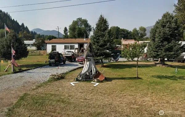 208 1st Street, Northport, WA 99157