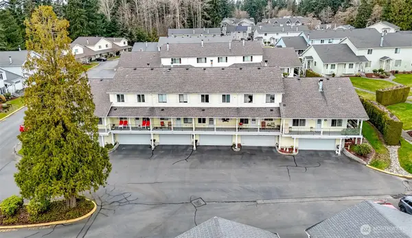 32612 3rd Place S #18C, Federal Way, WA 98003