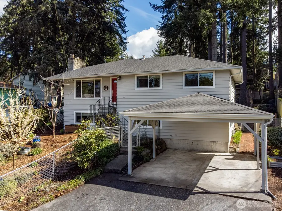 22803 66th Avenue W, Mountlake Terrace, WA 98043 - #2