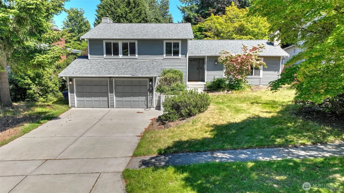 6572 123rd Avenue Se, Bellevue, WA 98006 - #1