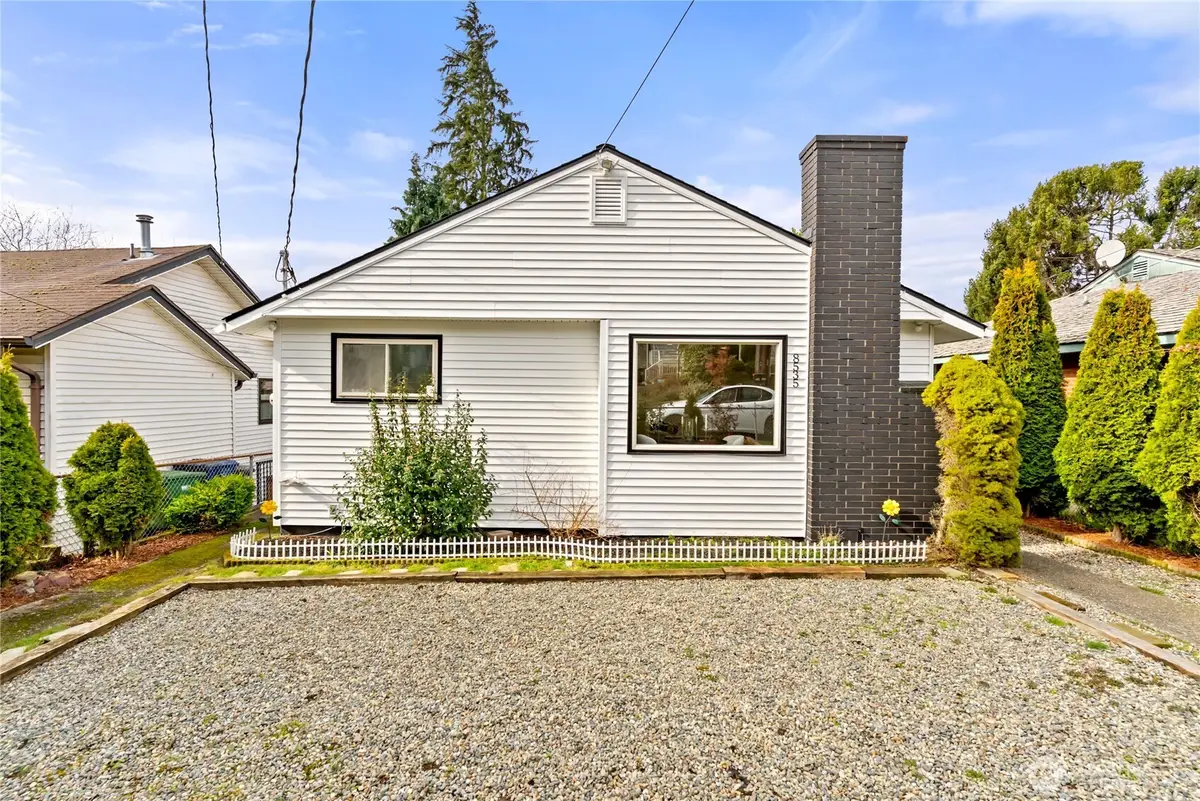 8535 16th Avenue Nw, Seattle, WA 98117 - #1