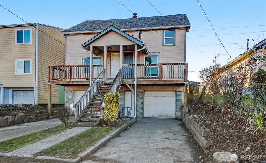 1328 Chestnut Street, Everett, WA 98201 - #2