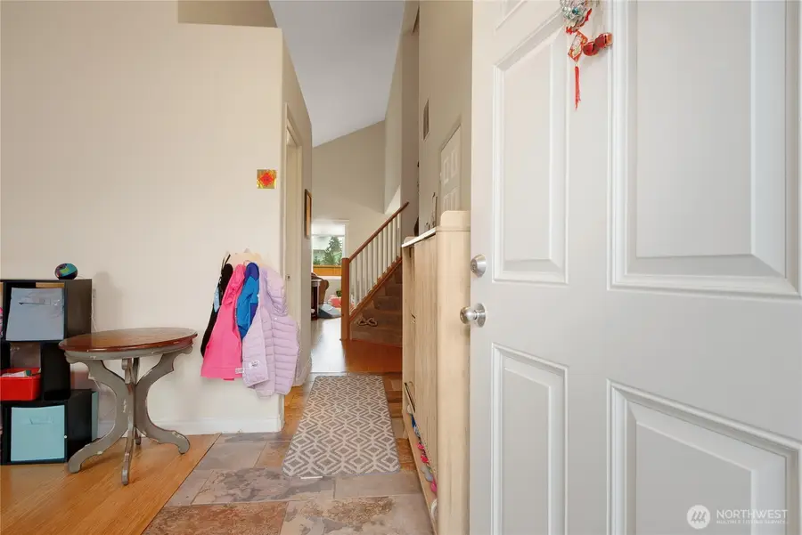 16566 Rainier View Drive Se, Yelm, WA 98597 - #2