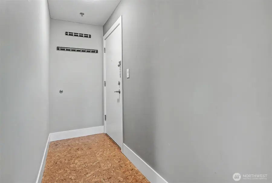 500 5th Ave W #303, Seattle, WA 98119 - #3