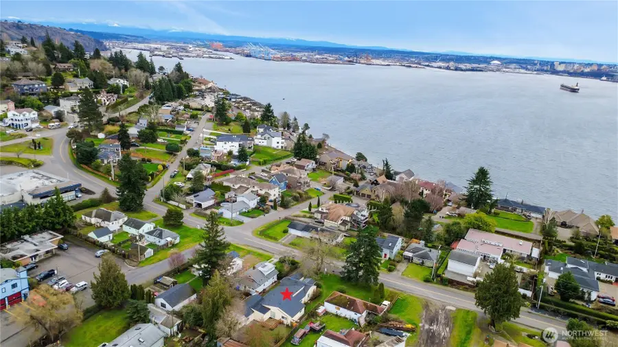 711 Le Lou Wa Place Ne, Tacoma, WA 98422 - #2