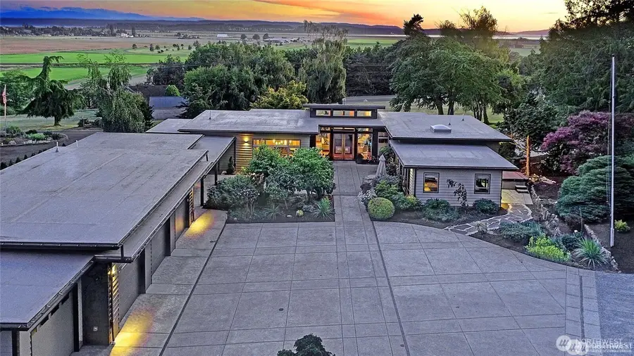 28407 Pioneer Highway, Stanwood, WA 98292 - #2