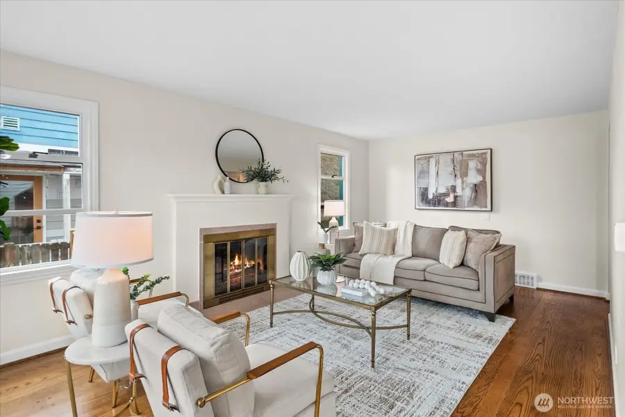 7753 28th Avenue Nw, Seattle, WA 98117 - #3