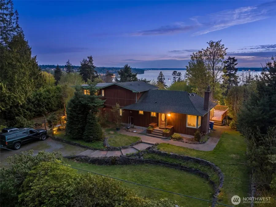 28017 13th Avenue S, Des Moines, WA 98198 - #2