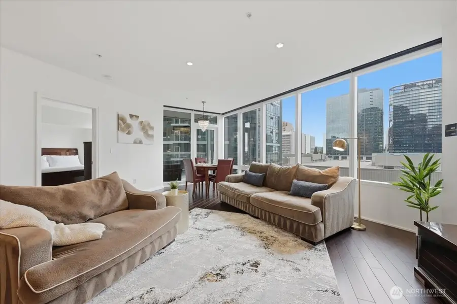 10700 NE 4th Street #1006, Bellevue, WA 98004 - #3