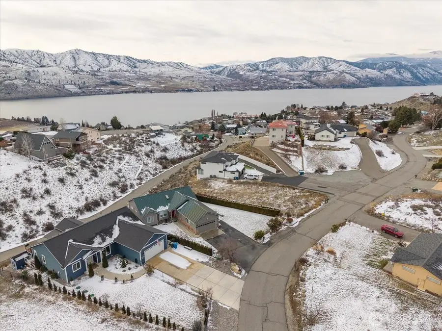 214 Stehekin Way, Chelan, WA 98816 - #2