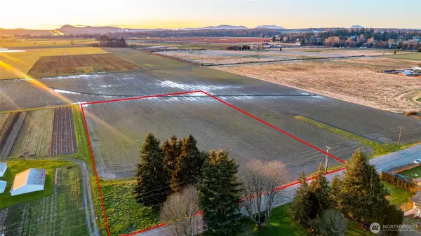 13614 Avon Allen Road, Mount Vernon, WA 98273