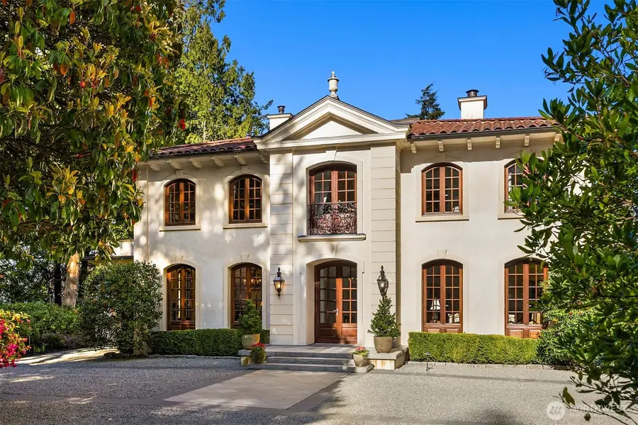 8010 Grand Avenue Ne, Bainbridge Island, WA 98110 - #3