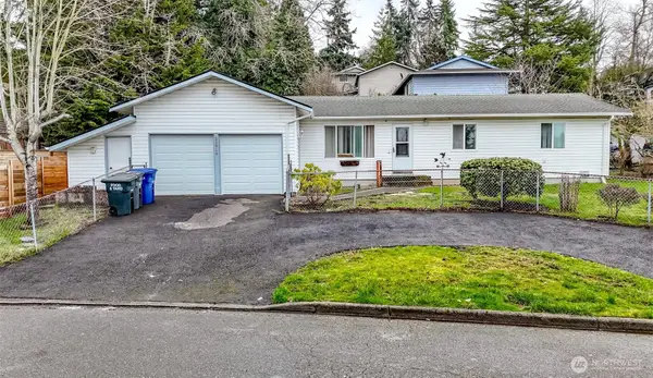 25916 14th Place S, Des Moines, WA 98198