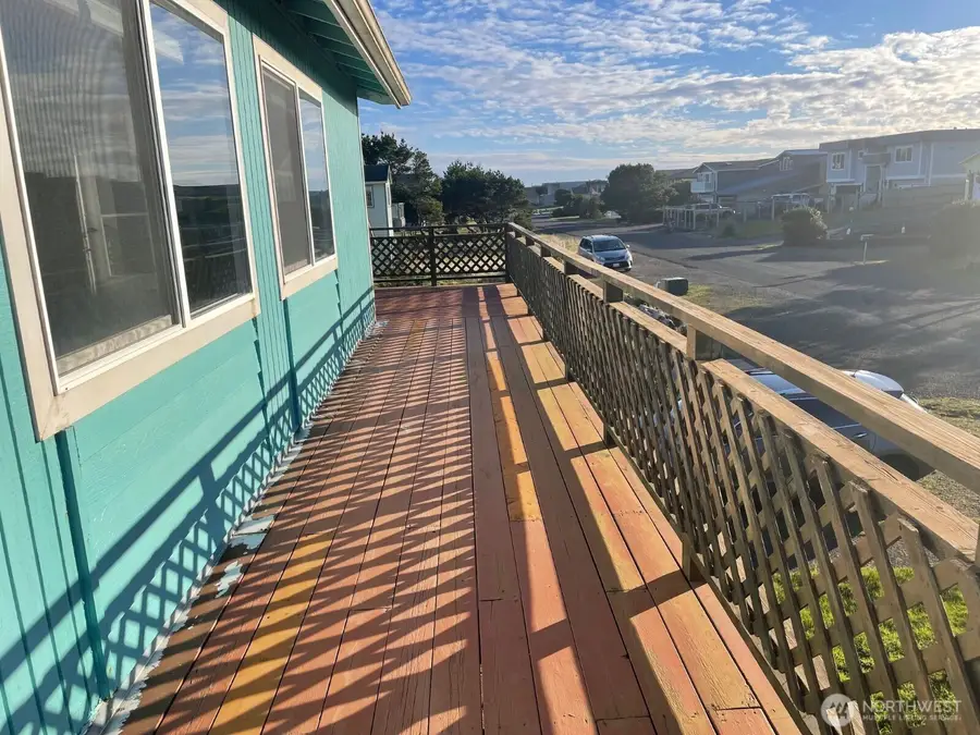 32914 G Street, Ocean Park, WA 98640 - #3