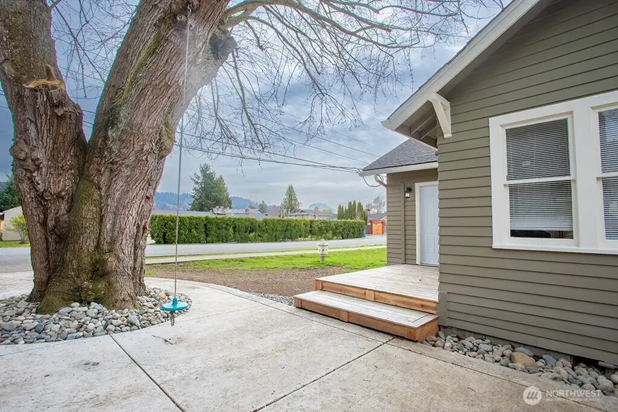 6220 Parker Road E, Sumner, WA 98390 - #3