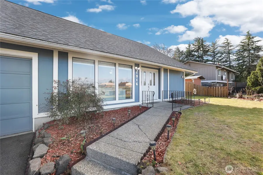 1316 129th Street S, Tacoma, WA 98444 - #3
