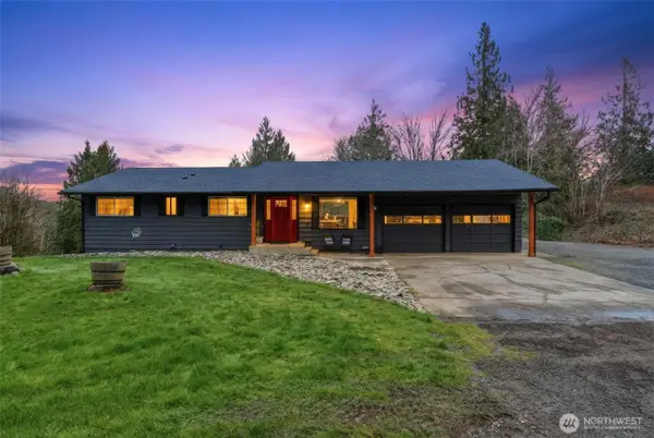 4053 Westside Highway, Castle Rock, WA 98611