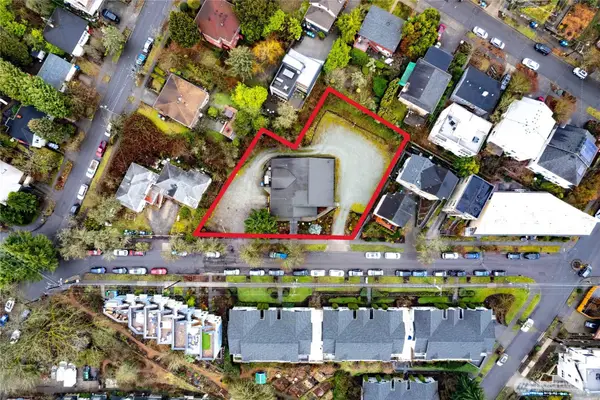 812 Davis Place S #21, 22, 23 & N 1/2 of 20, Seattle, WA 98144