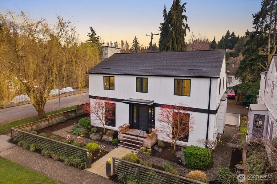 1633 E Calhoun Street, Seattle, WA 98112 - #2