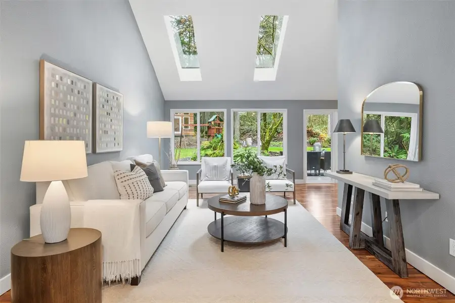 22904 Ne 51st St, Redmond, WA 98053 - #3