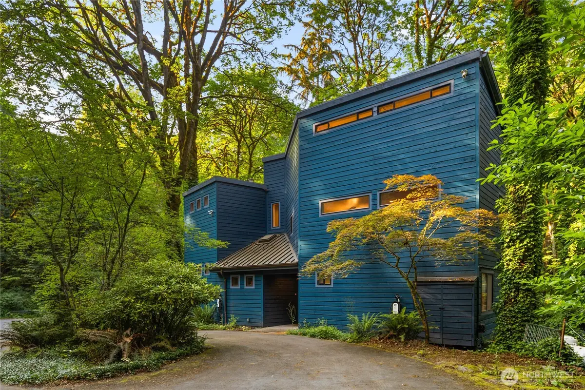 6520 E Mercer Way, Mercer Island, WA 98040 - #1