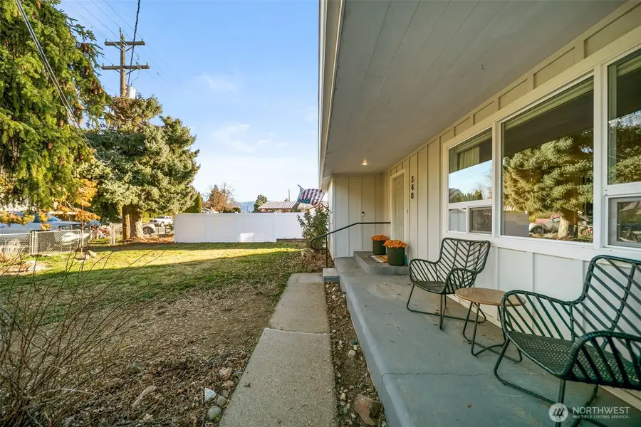 340 N Kentucky Avenue, East Wenatchee, WA 98802 - #3