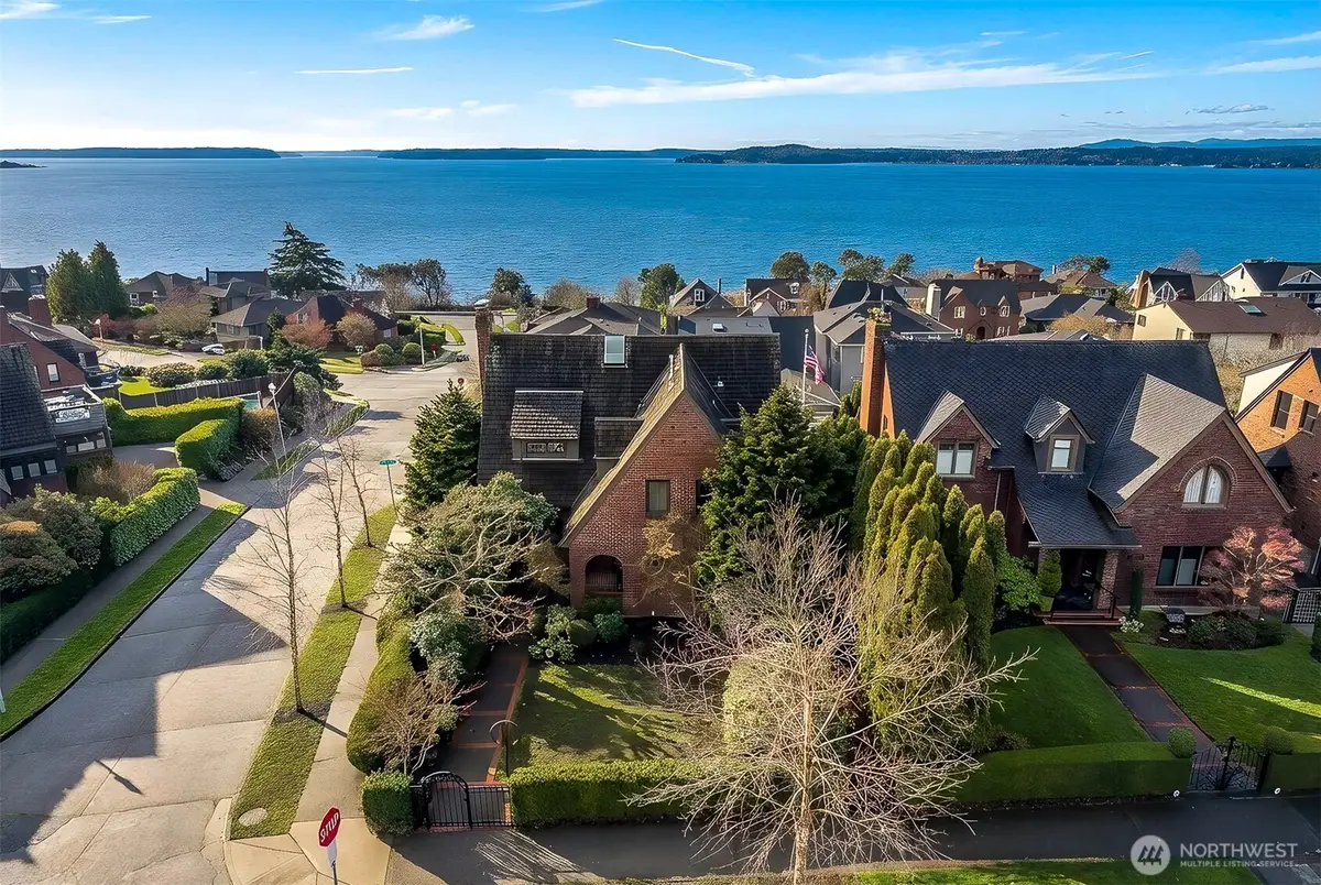 2301 Rosemont Place W, Seattle, WA 98199 - #1