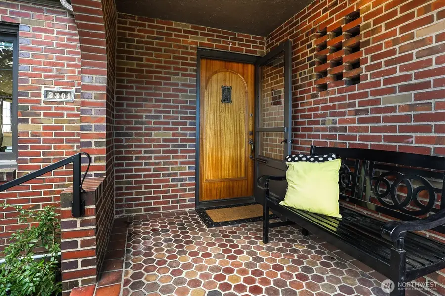2301 Rosemont Place W, Seattle, WA 98199 - #3