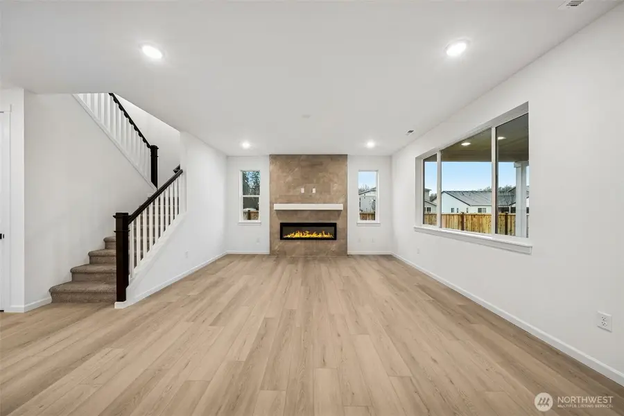 793 S Davis #105, Buckley, WA 98321 - #3