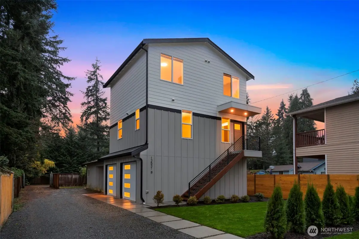 12531 25th Avenue Ne #Unit B, Seattle, WA 98125 - #1