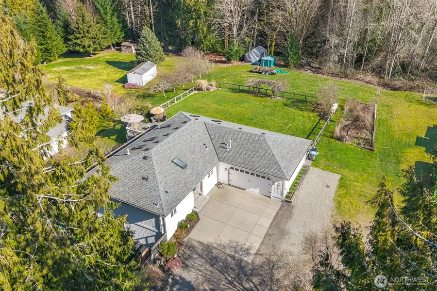 4075 Farmer Dell Road E, Port Orchard, WA 98366 - #2