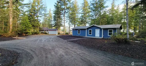 621 E Hyland Drive, Union, WA 98592