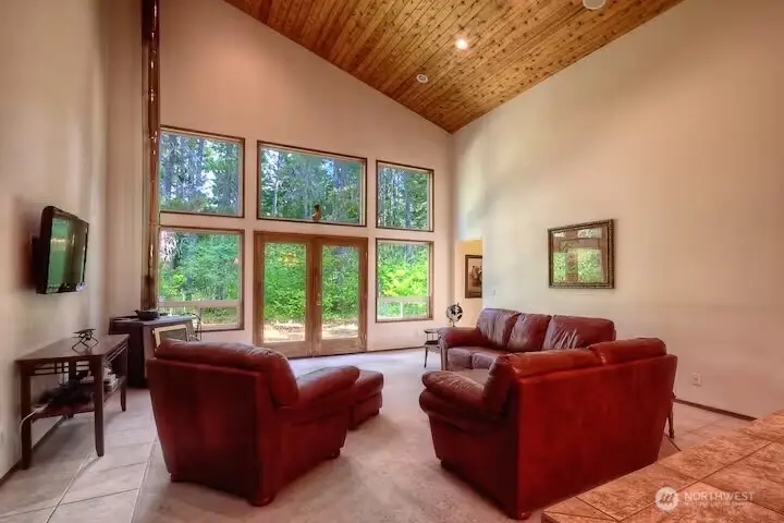 741 Hawthorn Lane, Easton, WA 98925 - #3