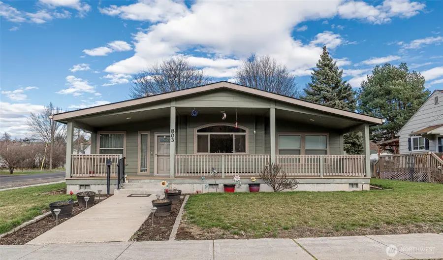 803 S 3rd Street, Dayton, WA 99328 - #3