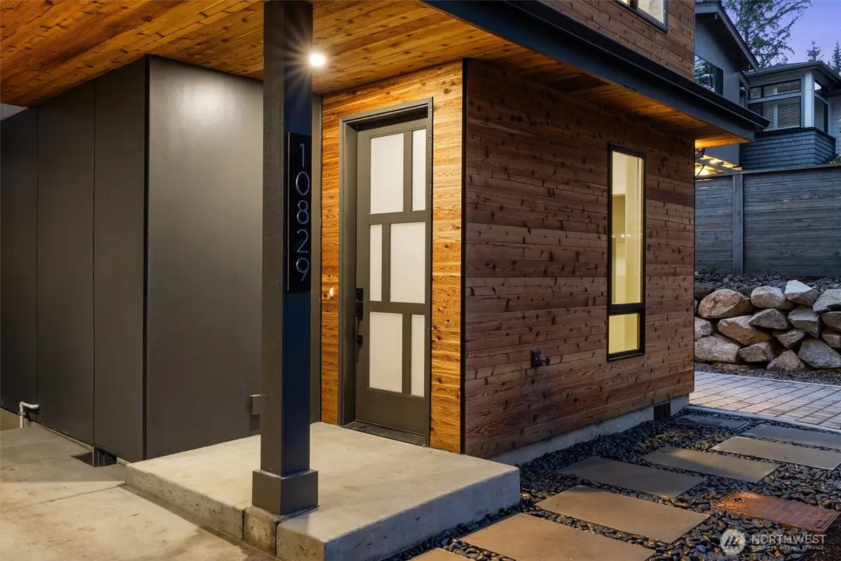 10829 104th Avenue Ne, Kirkland, WA 98033 - #1