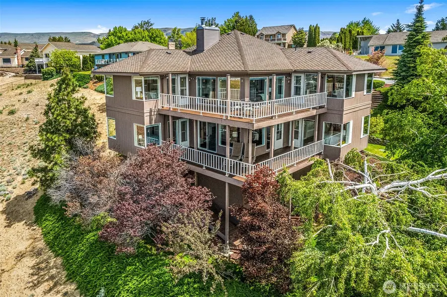 2336 Grand Avenue, East Wenatchee, WA 98802 - #2