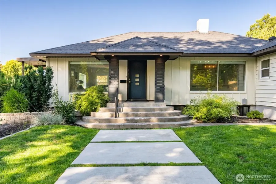 114 S Madison Street, Walla Walla, WA 99362 - #2