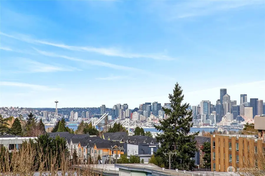 6543 35th Avenue Sw #B, Seattle, WA 98126 - #2