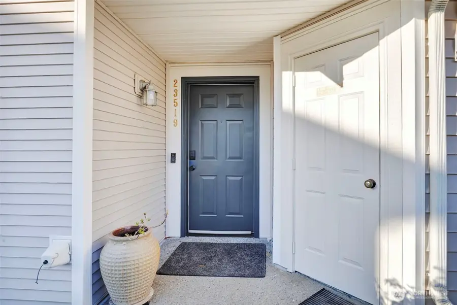 23519 55th Avenue S #12-1, Kent, WA 98032 - #3