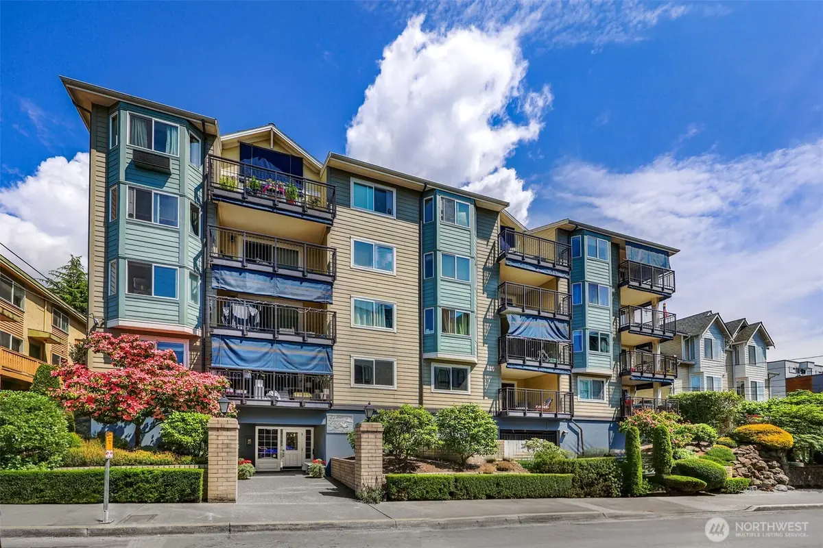 8720 Phinney Avenue N #24, Seattle, WA 98103 - #1