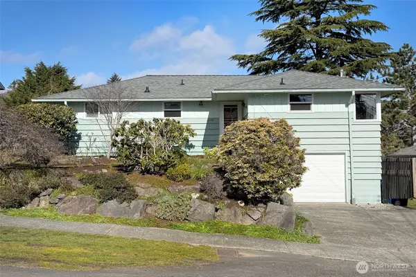 3110 SW 105th Street, Seattle, WA 98146