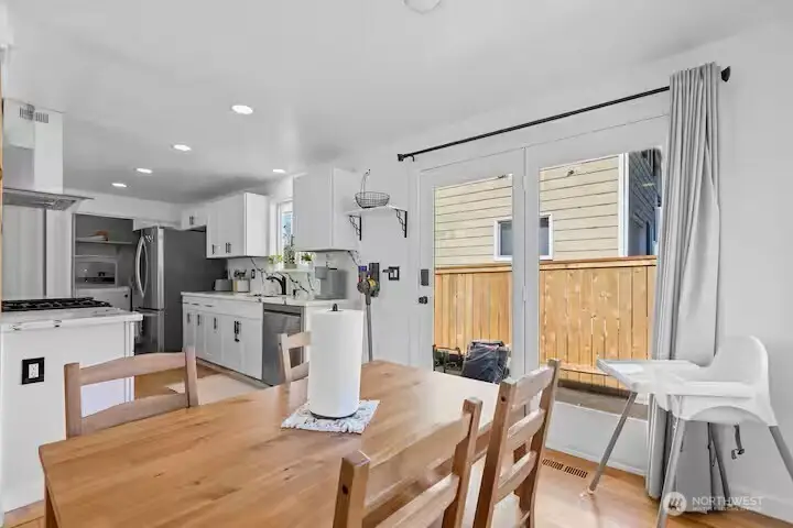 28615 14th Avenue S, Federal Way, WA 98003 - #3