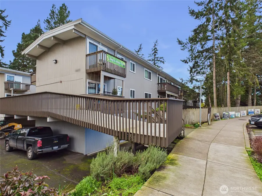 465 Winslow Way E #206, Bainbridge Island, WA 98110 - #3