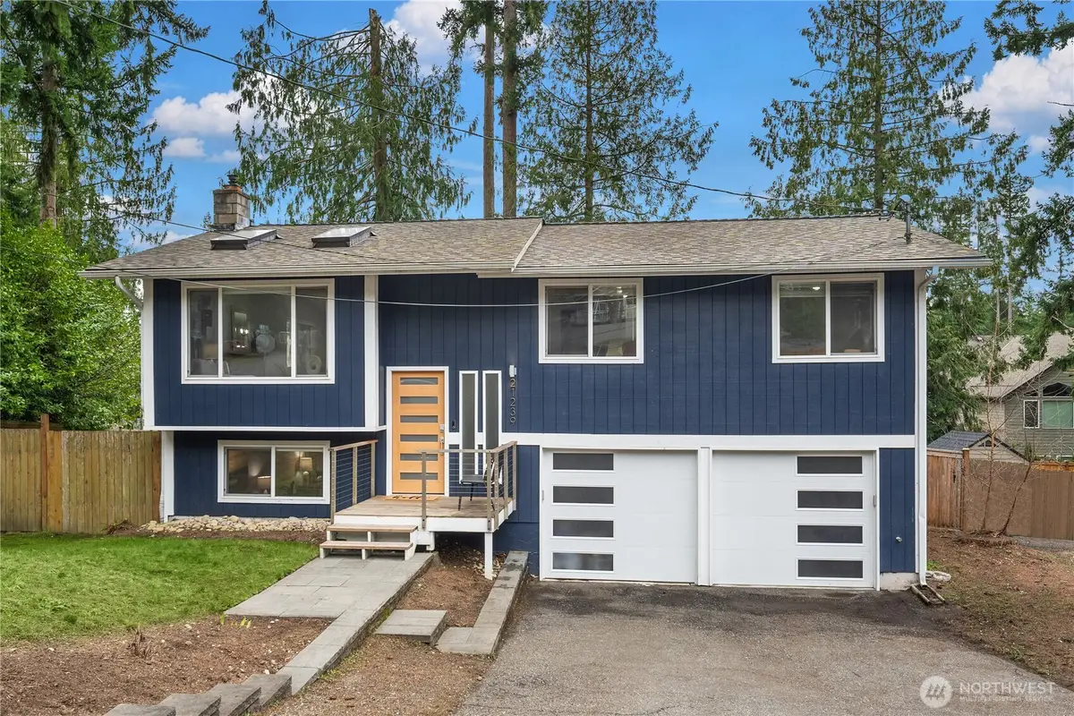21239 NE 10th Place, Sammamish, WA 98074 - #1